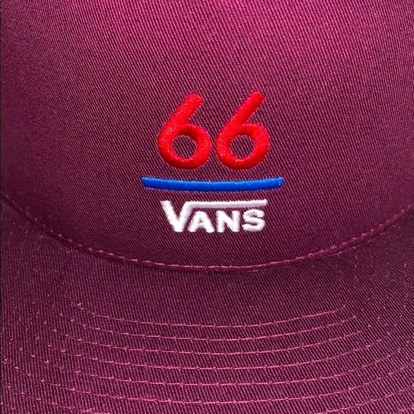 >💟‼️66 VANS‼️EMBROIDERED FRONT DESIGN MAROON SNAPBACK FOR SIZING BRAND NEW - Picture 2 of 12